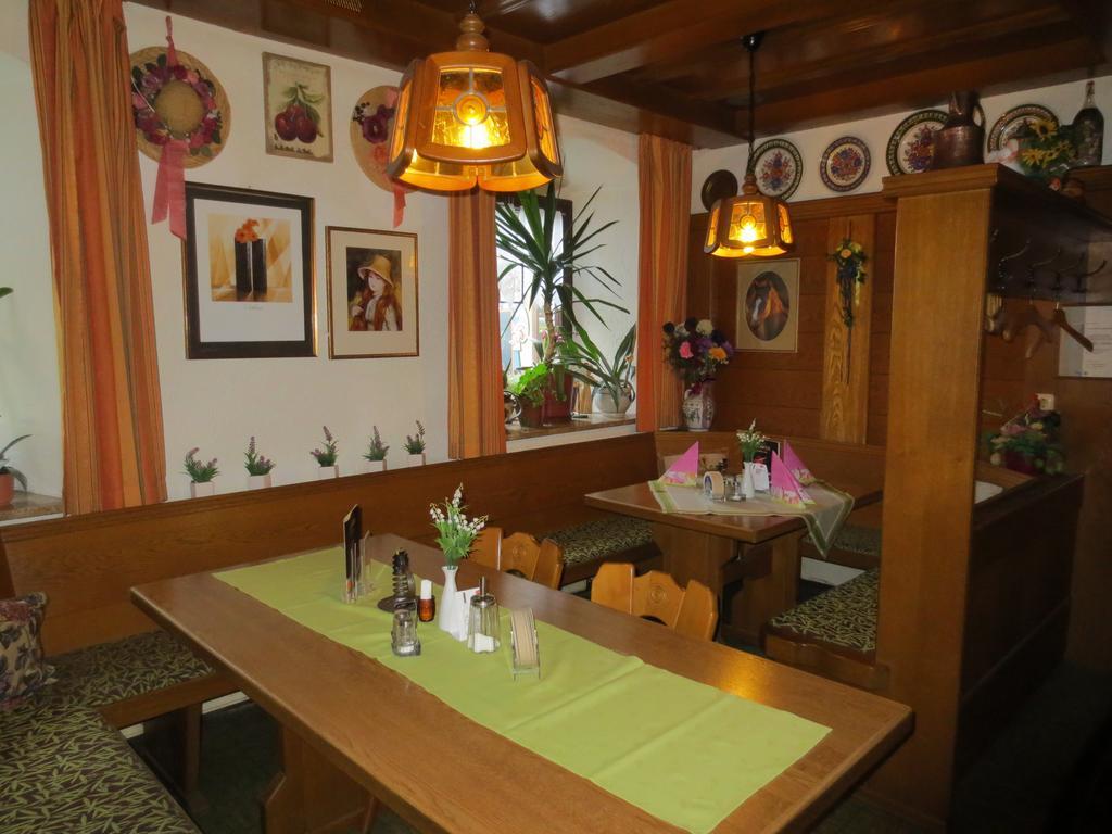Gasthof Pension Kirschner Lappersdorf  외부 사진