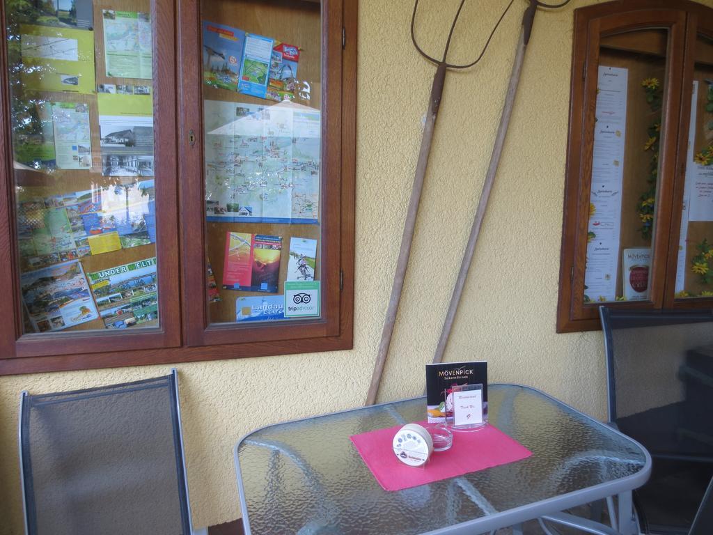 Gasthof Pension Kirschner Lappersdorf  외부 사진