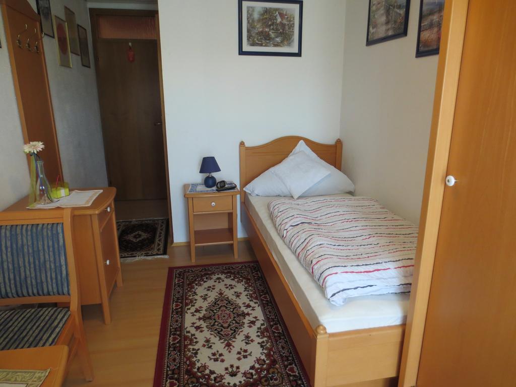 Gasthof Pension Kirschner Lappersdorf  외부 사진